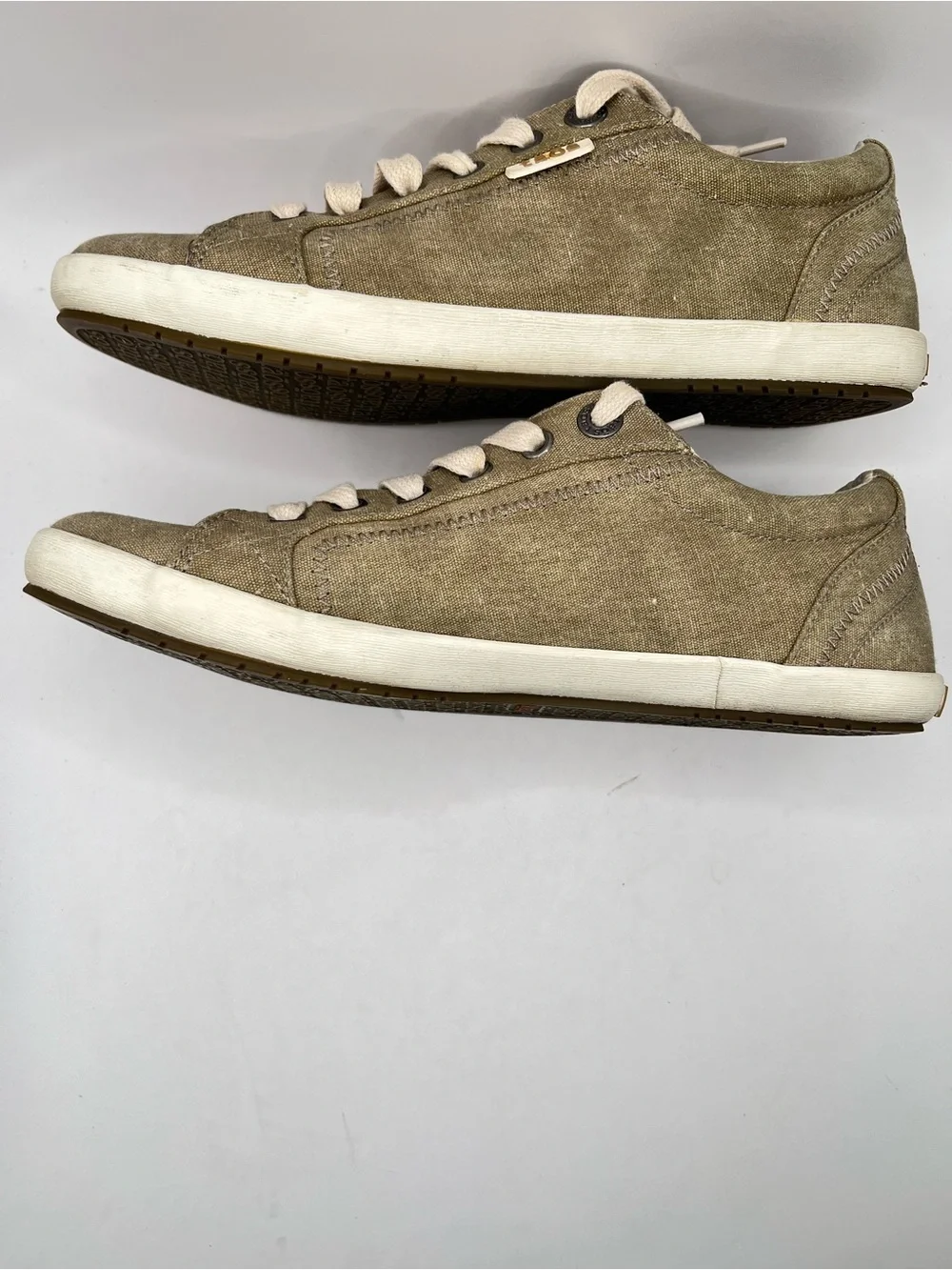 Taos Footwear taos star